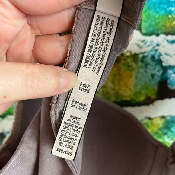 Victoria's Secret Body by Victoria Lined Denim Bra Size 36C - Picture 6 of 6